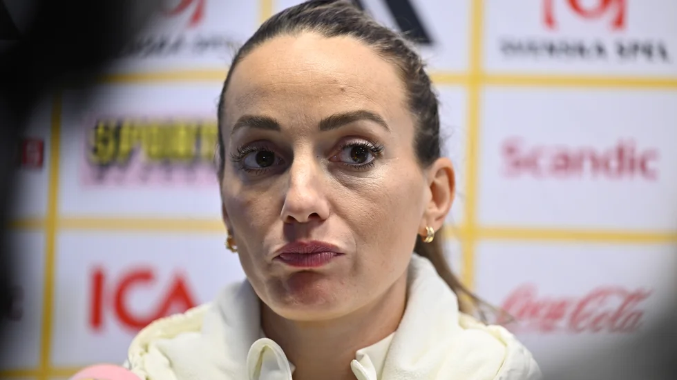 Kosovare Asllani efter måndagens träning på Tele2 arena inför tisdagens avgörande EM-playoff mot Serbien.