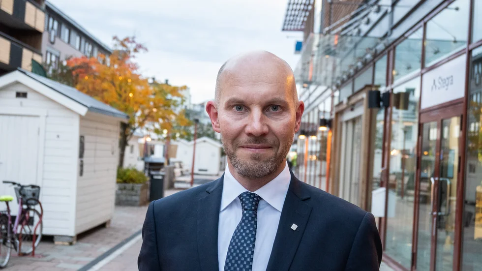 Kommunalrådet Claes Nordmark (S) i Boden tänker inte låta sig nöjas med Trafikverkets inriktningsförslag om en västlig riktning.