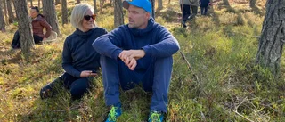 Angéla och Johannes går populäraste kursen – lär sig av naturen