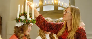 Pirrigt och stämningsfullt för Klara och hennes tärnor