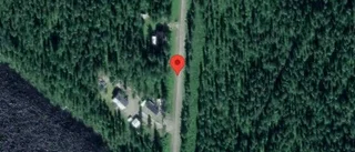 Stopp på väg 868 på grund av olycka med en lastbil