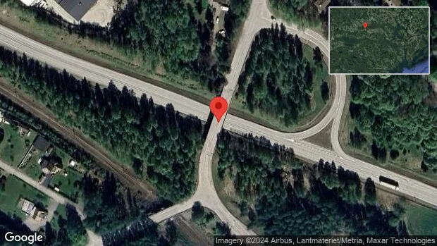 Singelolycka med personbil på väg 56