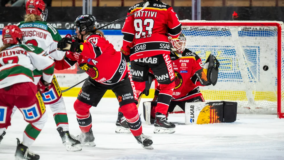 Adela Sapovalivova gjorde Modos sena vinstmål kom Sara Grahn med bara 1.49 kvar av matchen.