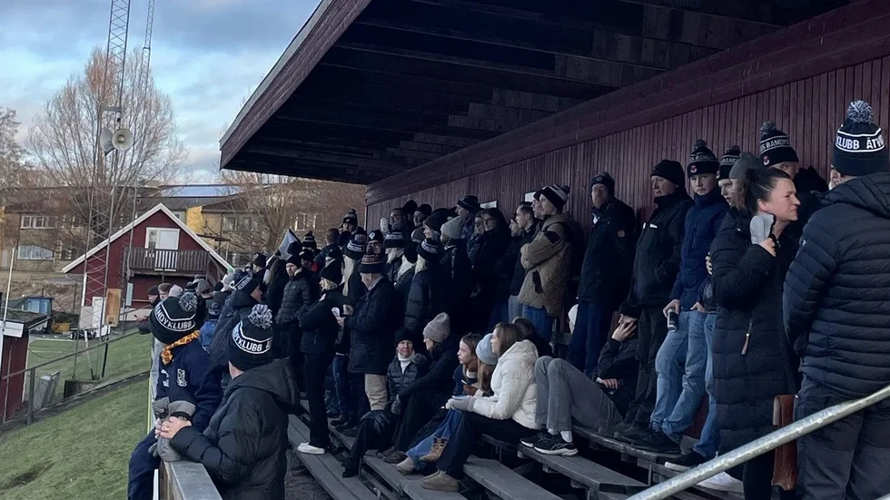 Annandagsbandy på Börjes arena
