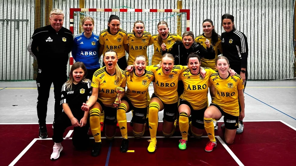 Vimmerby IF krossade motståndet och tog välförtjänt hem Rödsle Damcup 2025.