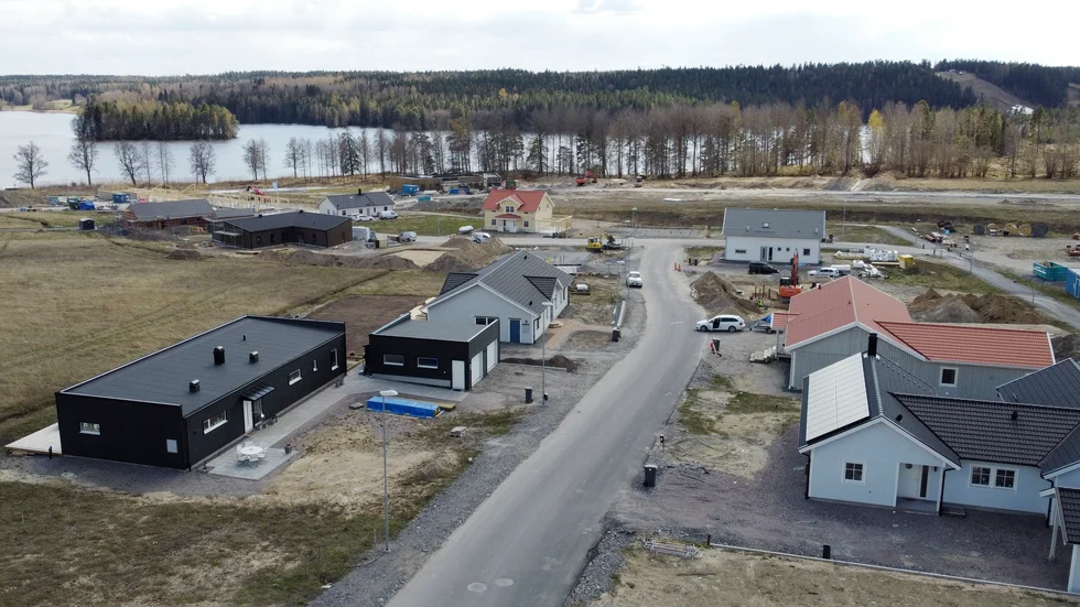 Villorna poppar upp på löpande band på Ragnars gärde Forssjö. Med området Björnsundet som planeras strax intill kommer Forssjö att kunna utökas med totalt 400 bostäder. 