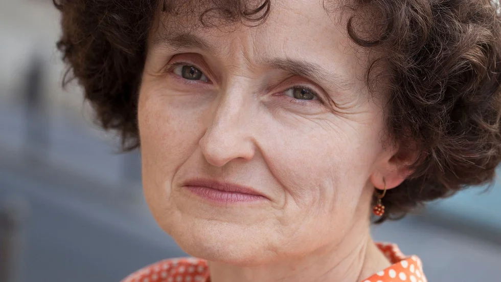 I fjol hade Marie Hélène Lafon just stängt resväskan och skulle ge sig av till Littfest i Umeå när Paris stängdes ner på grund av pandemin och Littfest ställdes in. Pressbild.