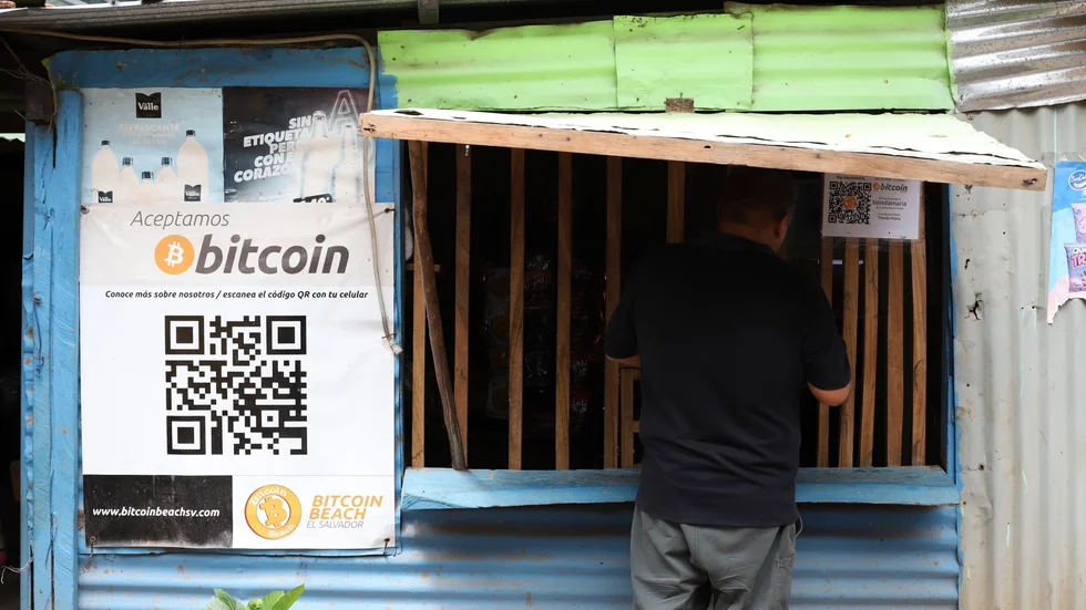 På tisdag blir bitcoin El Salvadors andra valuta, efter den amerikanska dollarn som infördes 2001. Arkivbild.