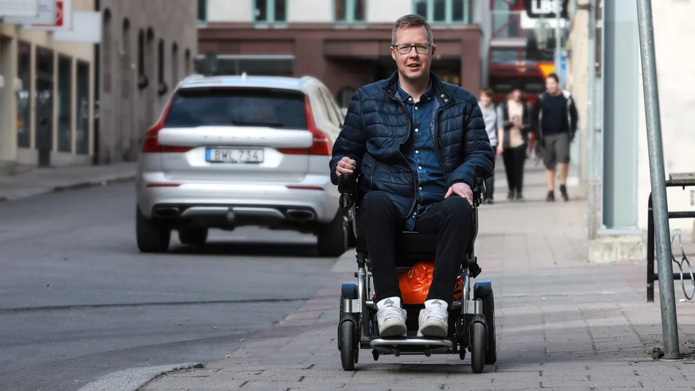 Mattias Karlsson är kritisk till svenska insatsen i Paralympics.