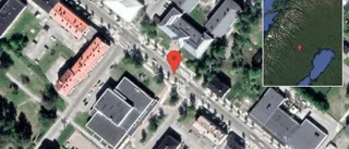 Singelolycka på väg 95 - helt stopp i ett körfält