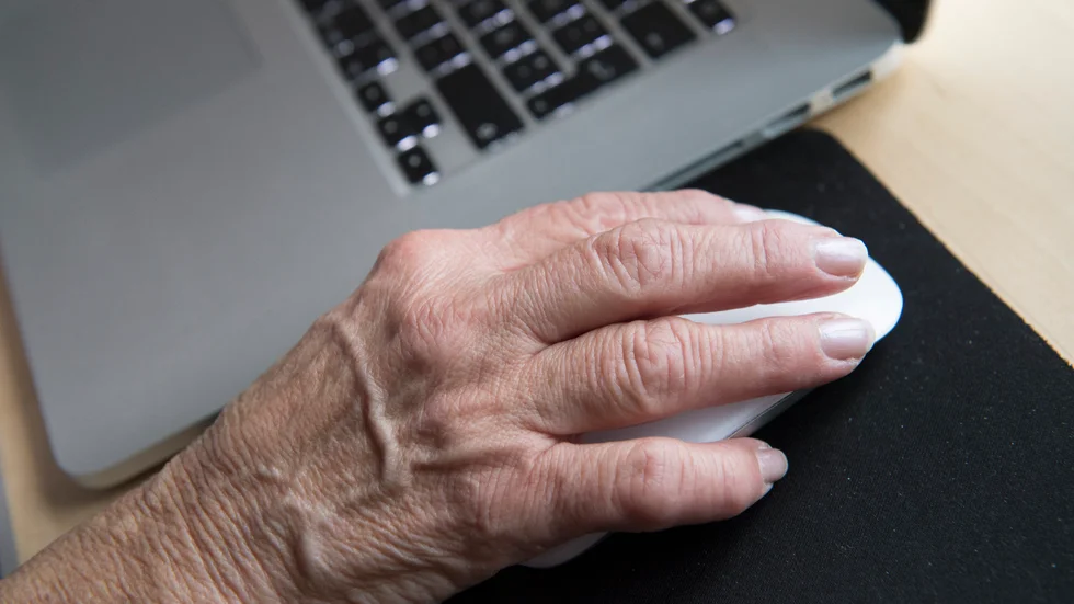 Pandemin har bidragit till ett digitalt kunskapslyft också i den årsrika gruppen, skriver Per Olof Osterman och Eva Carlestål.