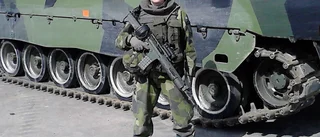 Skrev bok om våldtäkt och utfrysning inom militären