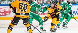 Emanuelsson om livet i fjärdekedjan: "Man spelar där man blir tillsagd" • Vill ha mer speltid