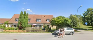 Ny ägare tar över radhus i Åkers Styckebruk