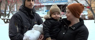 Familjerna åker fram och tillbaka till Malmberget – för att hämta barnen: "Kommunen tar ingen hänsyn"
