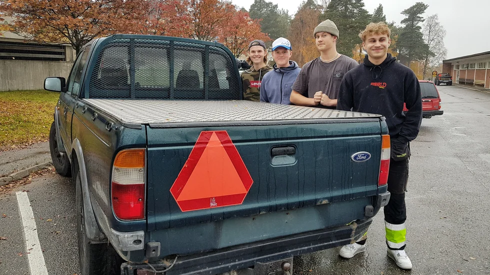 Epa-ungdomarna Frans Dahlbäck, Svante Wallström, Tim Lidman och Max Åström är inte främmande för att hålla koll för att förhindra inbrott och annan brottslighet.