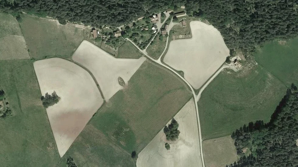 Området kring Hällesta 1