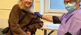 Eleverna på Lindgymnasiet vaccinerades: "Många tycker att det känns tryggare att vaccinera sig på skolan"