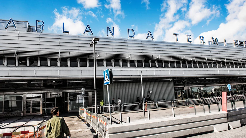 Det var på Arlanda terminal 5 som familjen började bråka.