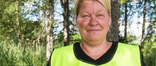 Efter stöket på Djulö – Lea ordnar nattvandring "istället för att vara gnällkärring"