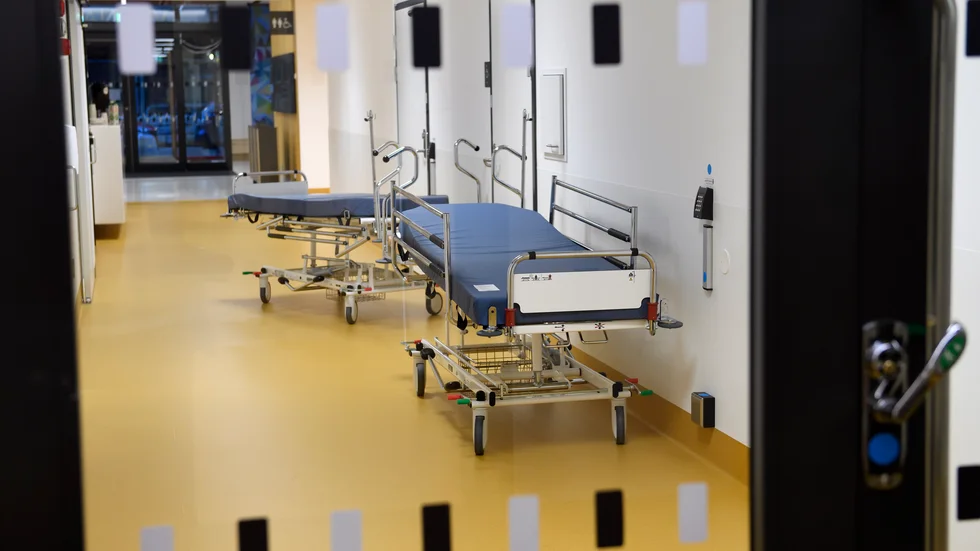 Karolinska universitetssjukhuset satte upp ett mål om 1|000 extra operationer, men landade på över 1|200 extra operationer. Arkivbild.