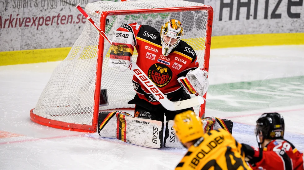 Jesper Wallstedt var allt annat än nöjd när Skellefteå utjämnade kvartsfinalserien.