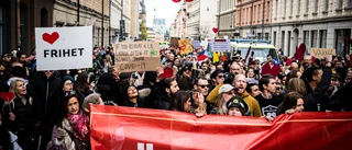 Fyra får vite efter coronademonstration