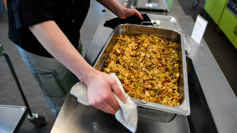 Enligt FN:s klimatpanel IPCC behöver både produktion och konsumtion av kött minska betydligt, skriver Emma Uvenman, Astrid Nilsson, Ewelina Horoszkiewicz, Isabelle Laine och Göran Nilsson.