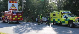 Bil voltade på Vårdsätravägen 