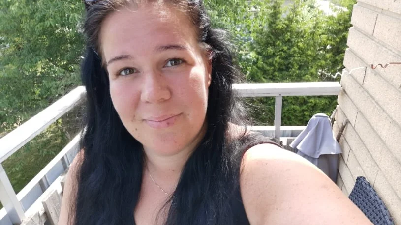 Emelie Jansson Dahl, 30, lämnade sin felanmälan på telefonen via "Eskilstuna direkt-appen".