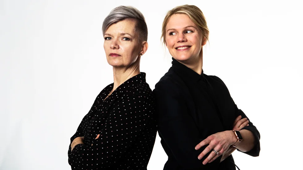 Anna Lindberg, till vänster, och Johanna Palmér, till höger, har länge haft en professionell relation. Nu har de en podd ihop som går att höra på affarsliv.com och där poddar finns. 