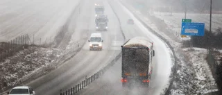 Snöovädret slog hårt mot trafiken: "Förtvivlat läge"