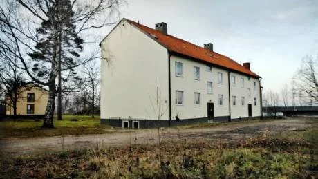 Här planerar Gertrudsviks Fastighets AB att bygga om till elva hyreslägenheter med balkonger till. Foto: Sara Winsnes