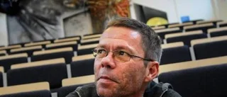 Får treårig utbildning i träteknik