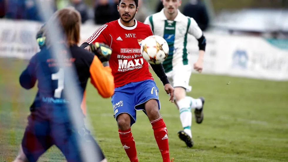Målgörare. Gzim Krueziu gjorde två mål när Boren besegrade Tannefors.