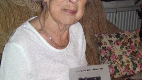 Debutant. Karin Halling har samlat anteckningar sedan hon var åtta år och har i dagarna kommit ut med en bok som speglar året 1928 både till vardag och till fest.