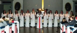 Luciakonsert fyllde Gamleby kyrka