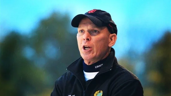 Magnus Brodén lämnar Stockholm och tränarsysslan i Hammarby. Och som det ser ut i dagsläget lägger han nu ner tränarkarriären.