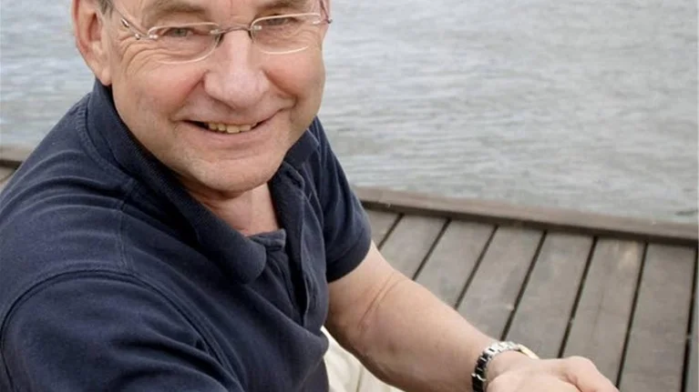 Tony Roth tänker främst på den föräldrafria läroverkstiden när han spontant tänker tillbaka på sitt minne av Hansi Schwarz.