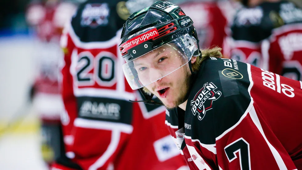 Markus Magnusson, här i Boden hockeys tröja, är klar för spel med Piteå Hockey