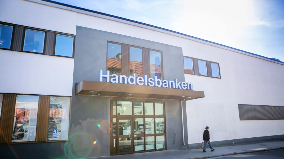 Handelsbanken lämnar i januari och flera nya aktörer har visat intresse för lokalerna en våning upp.