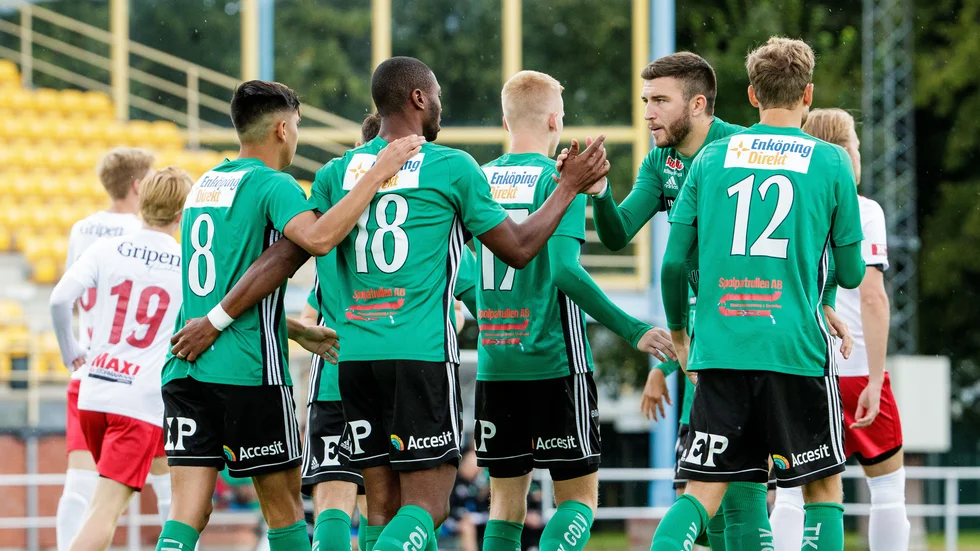 Gusk ligger i mitten av tabellen men har gjort bra resultat på sistone.