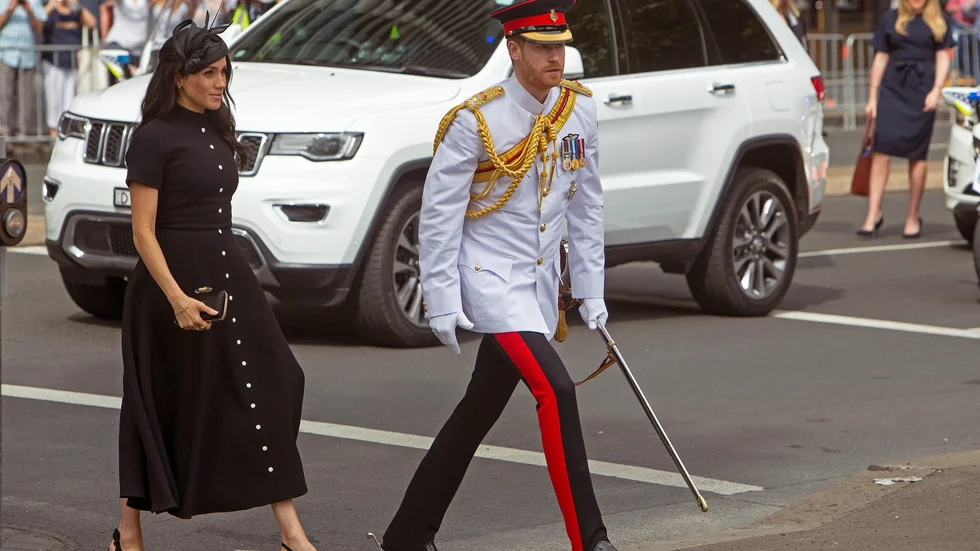 Prins Harry och hustru Megan, på väg i rask takt till dina öron. Arkivbild.