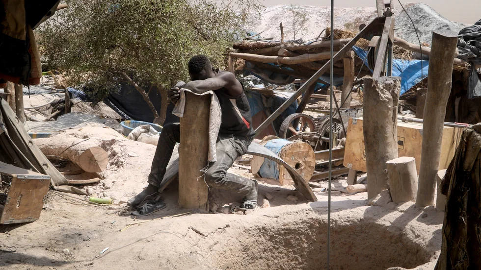 En av alla de otaliga inofficiella guldgruvorna som finns i Burkina Faso. Arkivbild, gruvan på bilden har inget med attacken att göra.