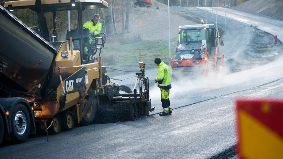 Norra Sveriges infrastruktur behöver både underhåll av befintligt vägnät och nyinvesteringar, skriver Åsa Ågren Wikström (M), vice ordförande i regionala utvecklingsnämnden, Region Västerbotten.
