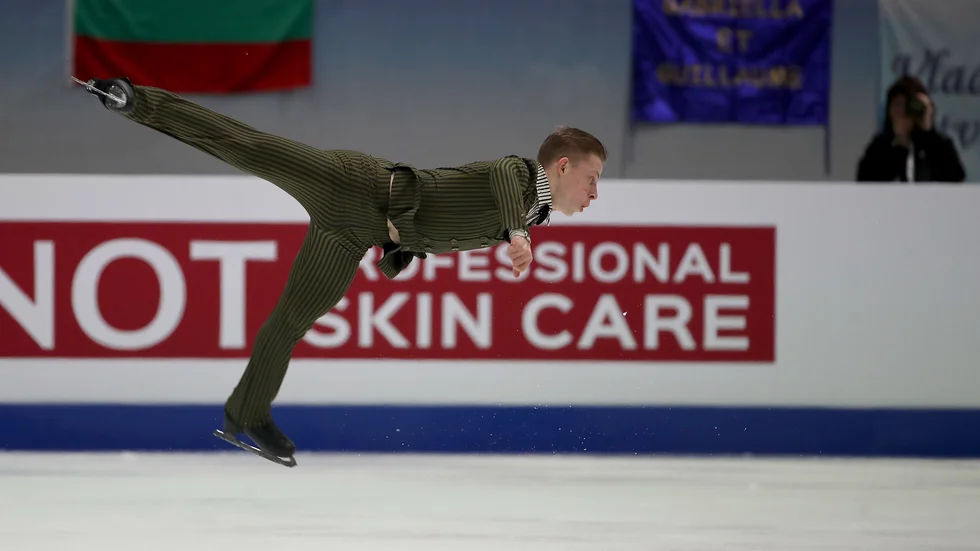 Nikolaj Majorov slog till med ett program utan fall eller poängavdrag och är sexa i Oberstdorf inför fredagens avslutning.