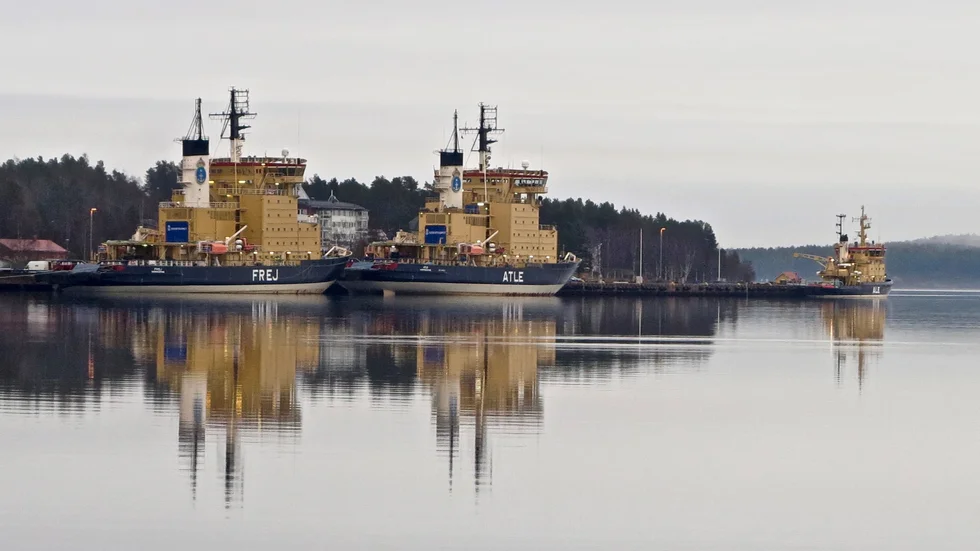 Många av de stora investeringar som görs i Norrbotten är beroende av en fungerande sjöfart under årets alla dagar. Det kan endast garanteras genom en isbrytarflotta, skriver debattörerna.