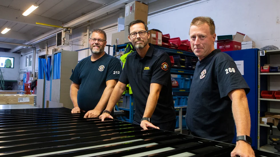 Roine Lundborg, Björn Johansson och Rolf Sjögren har valt att på sin fritid ställa upp som brandman när det krävs. 