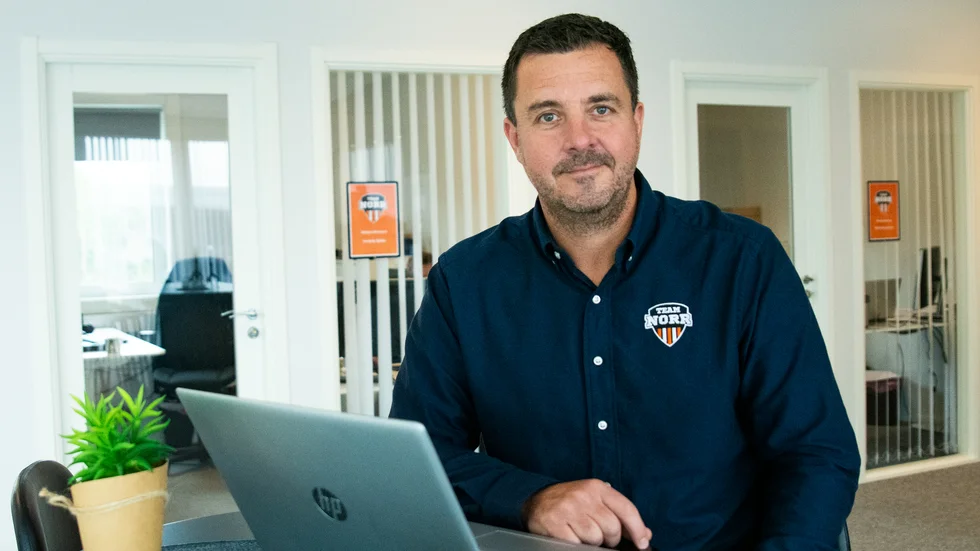 "Många företag är snabba på att köpa in ny teknik och missar allt för ofta att ge personalen rätt förutsättningar och utbildning", menar Jens Eriksson, digital coach på TeamNorr.