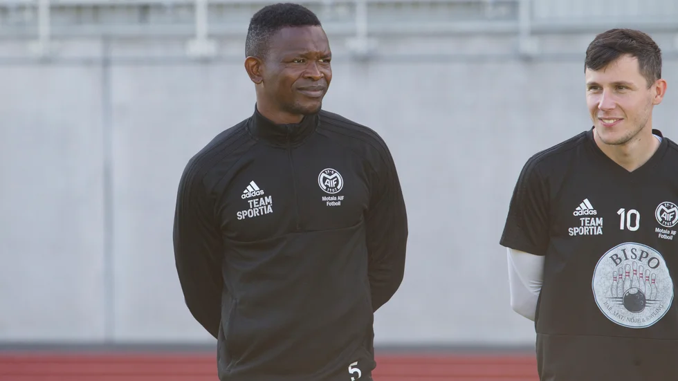 Ibrahim Koroma och Renato Rako på Maifs första träning efter sommarledigheten.